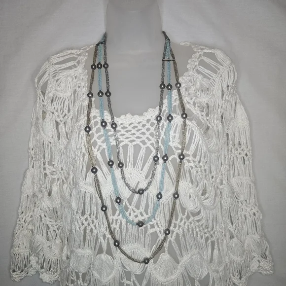 Sioni Crocheted Open Weave Cream Tunic Top GUC 22" PTP - Picture 3 of 8